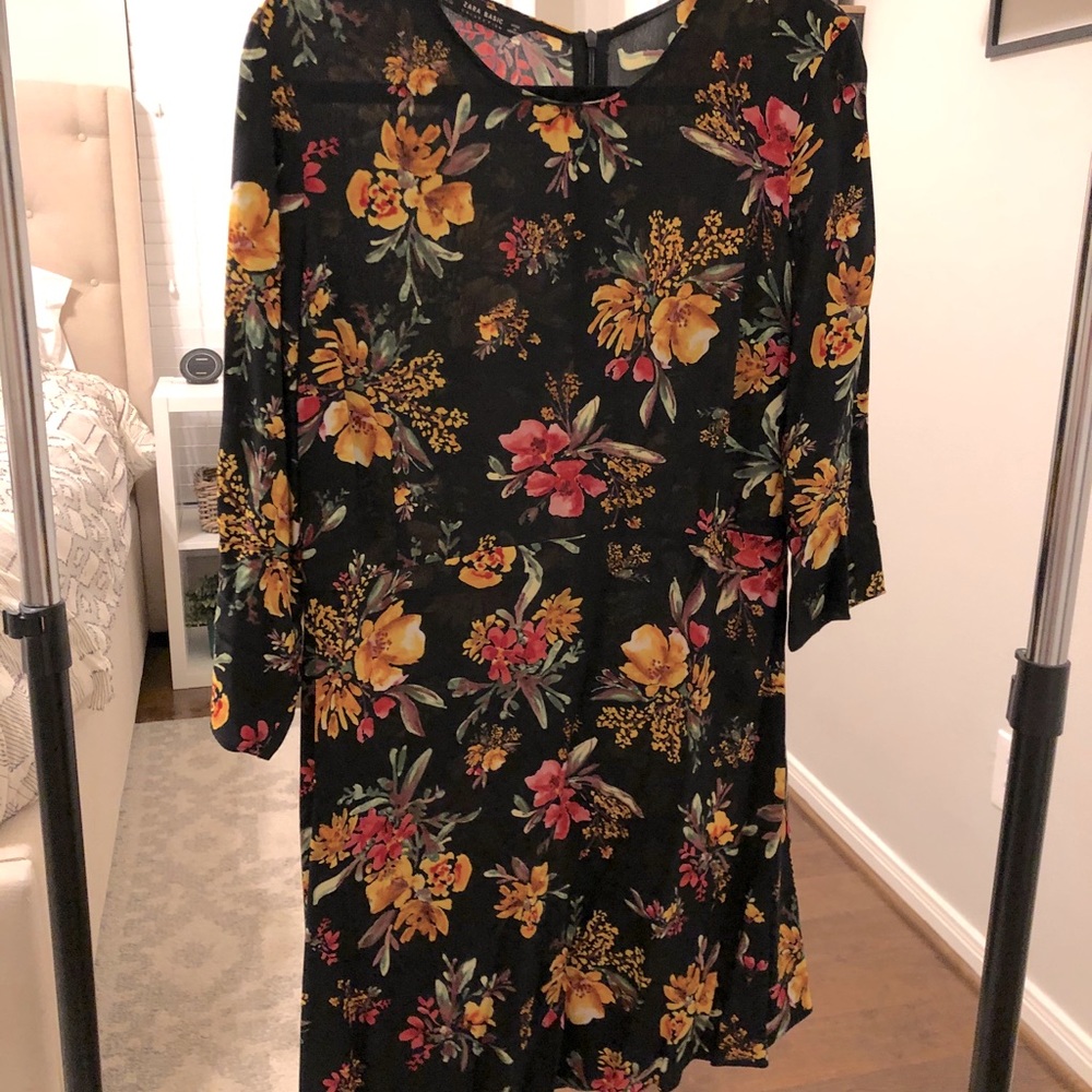 Mini floral Zara dress